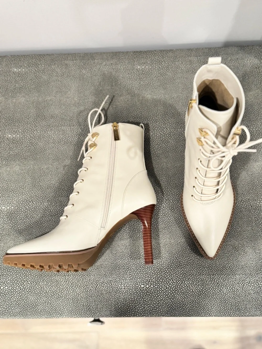 Michael Kors Cream Lace-Up Pointed-Toe High-Heel Ankle Boots - Picture 2 of 4